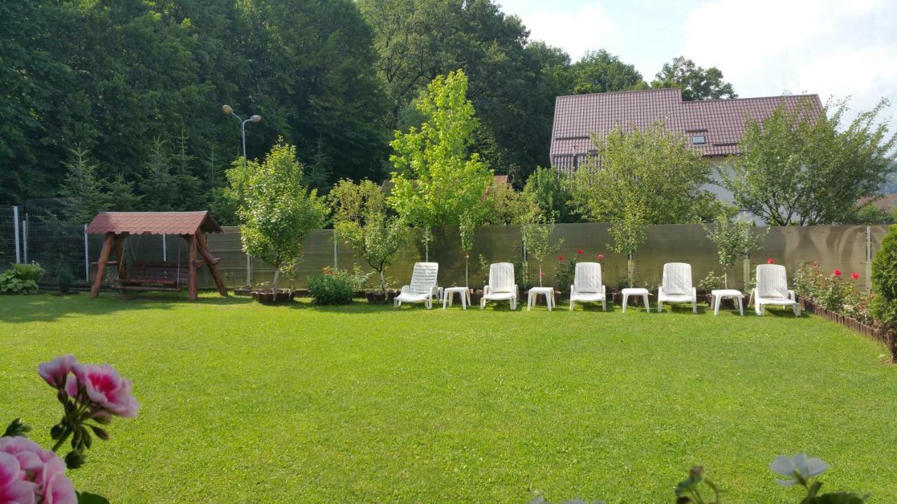 Rosenville Rîşnov Exterior foto