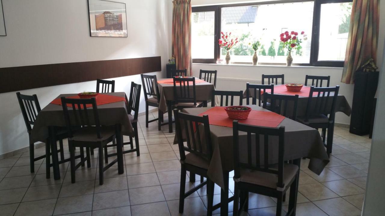 Rosenville Rîşnov Exterior foto